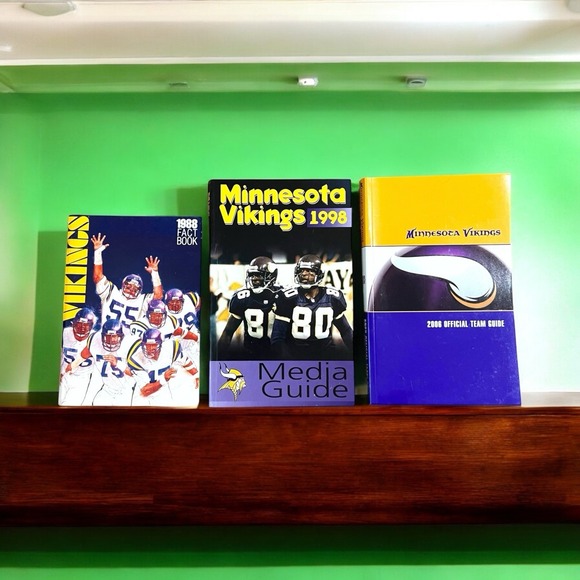 Other - Lot of 3 Vintage Minnesota Vikings NFL Media Guide Yearbook 1988, 1998, 2006